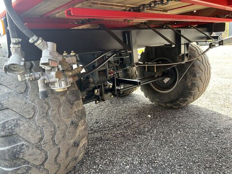 Pöttinger Faro 4000L