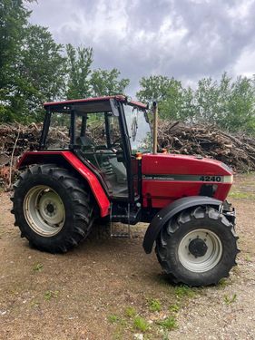 Case IH 4240