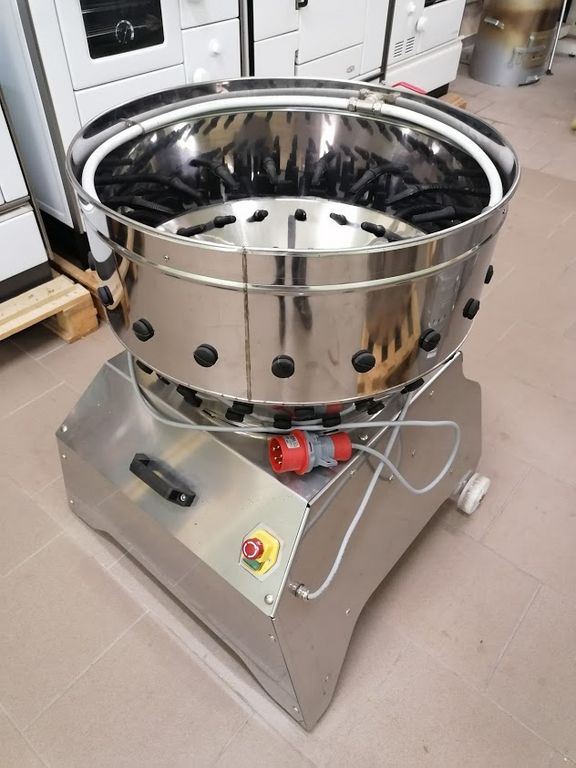 Geflügelrupfmaschine 3