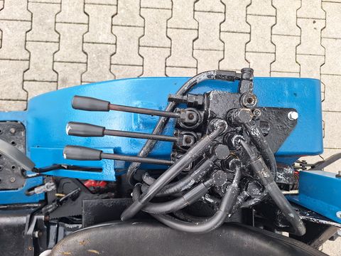 Iseki Allradtraktor 