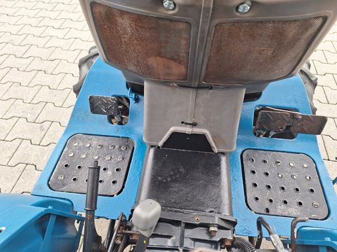 Iseki Allradtraktor 