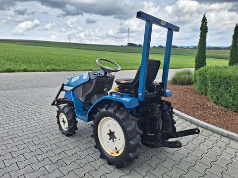 Iseki Allradtraktor 