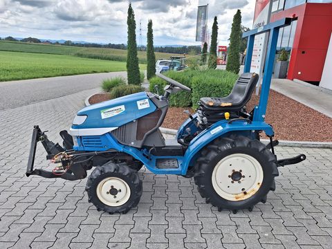 Iseki Allradtraktor 