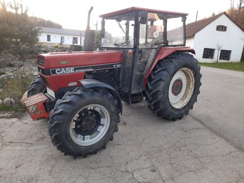 Case IH 685 XLA