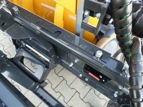 Mammut FM Fortuna links EURO