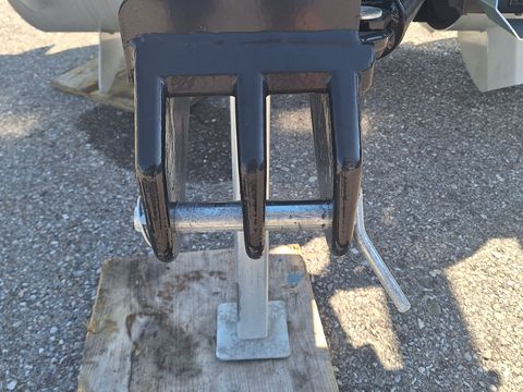 Mammut SF 230 Gigant F-H Siloverteiler