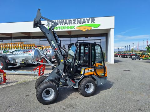 Giant G2700 HD+