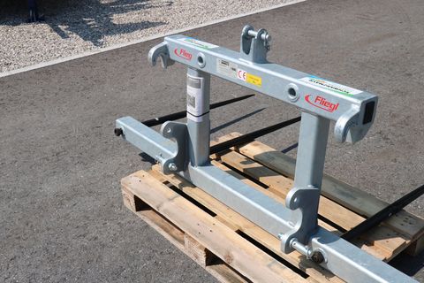 Fliegl AgroCenter Ballengabel 2-fach 