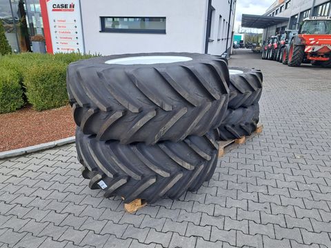 Michelin 600/60R30+440/65R20