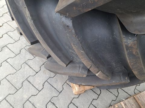 Michelin 600/60R30+440/65R20