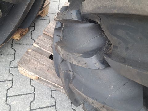 Michelin 600/60R30+440/65R20