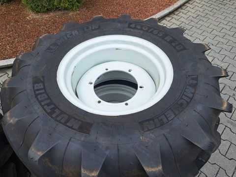 Michelin 600/60R30+440/65R20