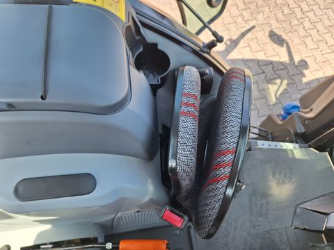 Steyr 4090 PLUS