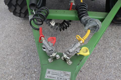 Pronar T027M 18to