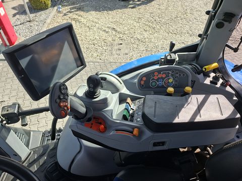 New Holland T6.145 Auto Command SideWinder II