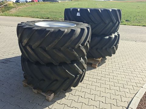 Michelin 710/60R42+600/60R30 Kompletträder 