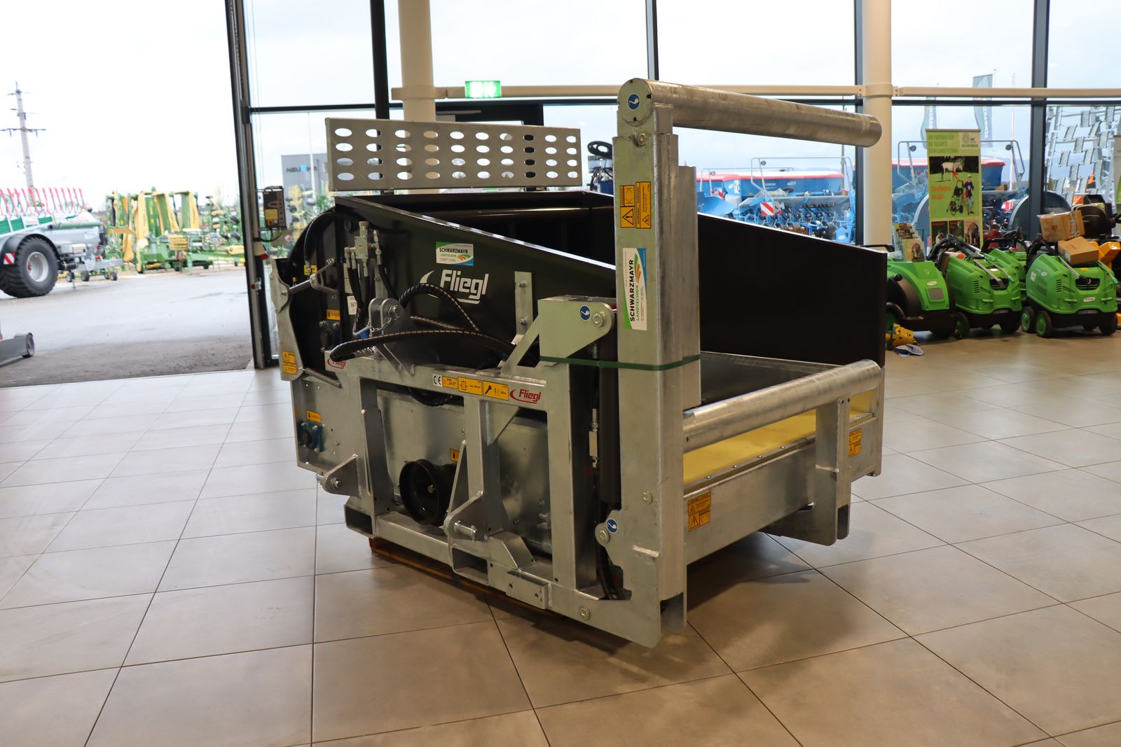 Fliegl AgroCenter Ballenauflöser  3