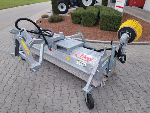 Fliegl Kehrmaschine 2300