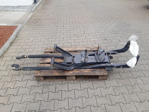 Sonstige Hinterachsabstützung zu Steyr Kompakt 495