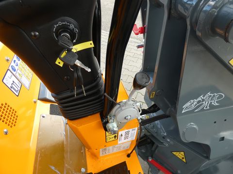 Giant G1200 