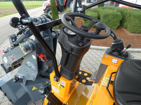 Giant G1200 