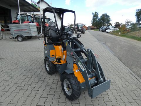 Giant G1200 