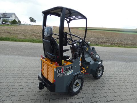 Giant G1200 
