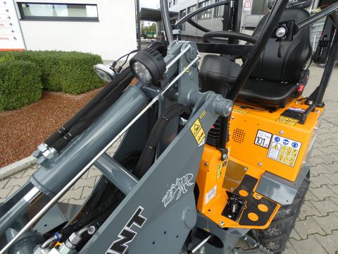 Giant G1200 