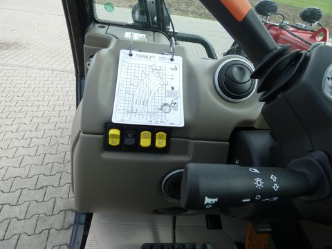 Case Farmlift 737