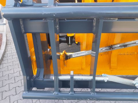 Sonstige M&O Adapter JCB Q - Fit auf EURO