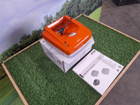 Stihl AL500 Ladegerät 