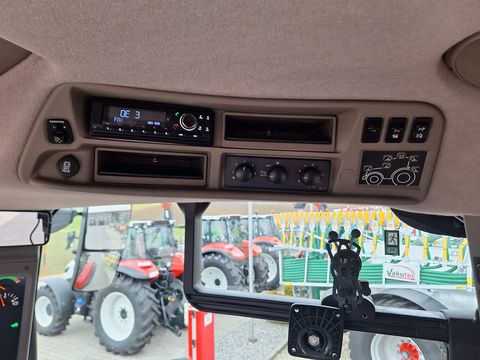 Case IH Puma 220 CVXDrive (Stage V)