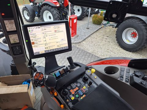 Case IH Puma 220 CVXDrive (Stage V)