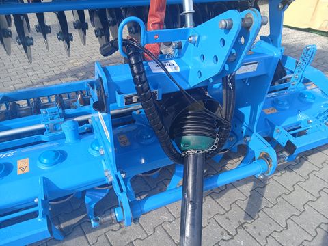 Lemken Zirkon 8/300 und Saphir 8/300 DS ISOBUS