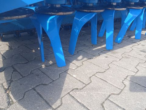 Lemken Zirkon 8/300 und Saphir 8/300 DS ISOBUS