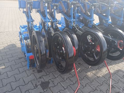 Lemken Zirkon 8/300 und Saphir 8/300 DS ISOBUS