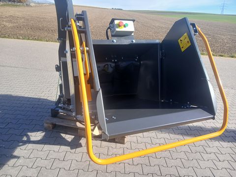 Fliegl Holzhacker hydraulisch