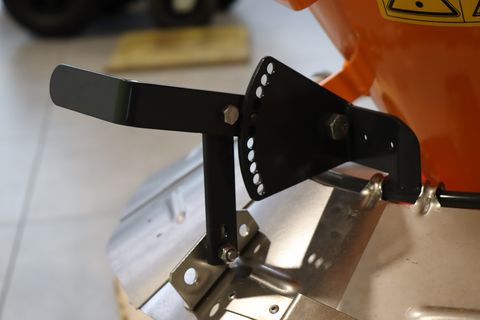 Sonstige Iseki Schleuderstreuer 