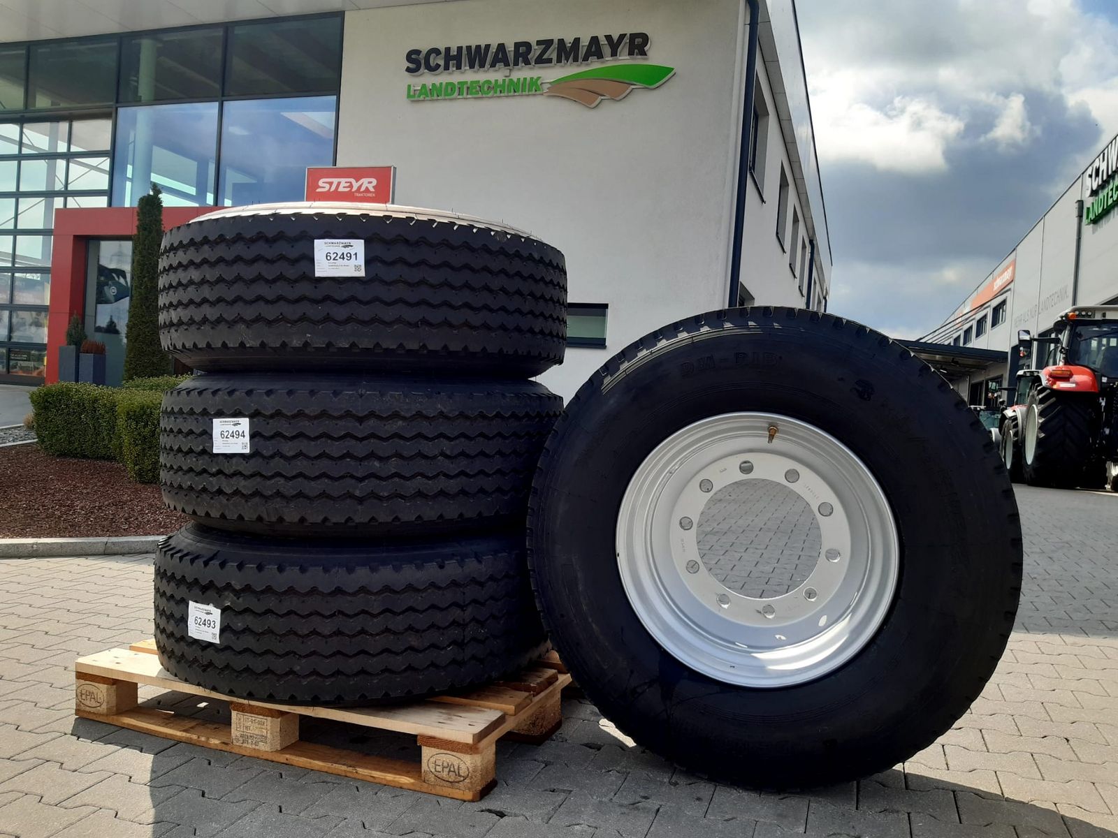 385/65R22,5 NEU 2