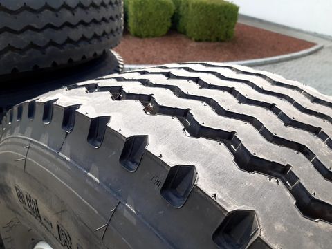 Sonstige 385/65R22,5 NEU