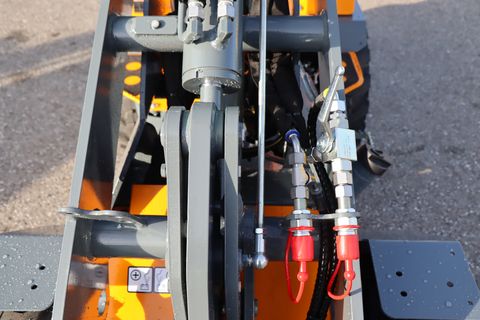 Giant G1200