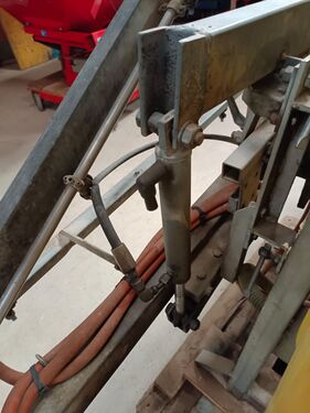 Jessur 650 Liter 12m mechalisch klappbar
