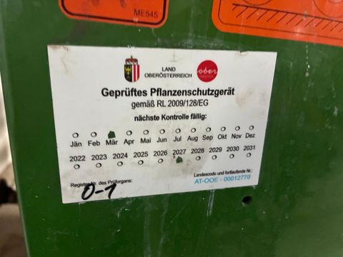 Amazone UF 901 mit 15m Spritzgestänge