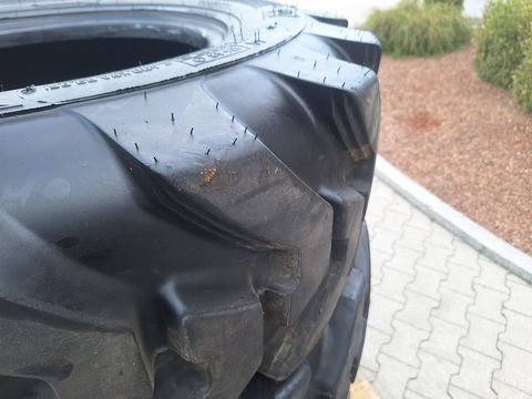 Sonstige Solideal 12.5/80R18