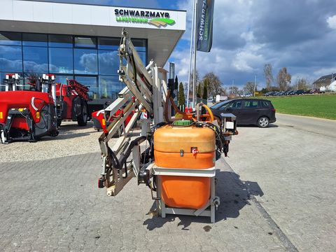 Jessernigg A 800 mit 12m hydraulisch klapppbaren Spritzgest