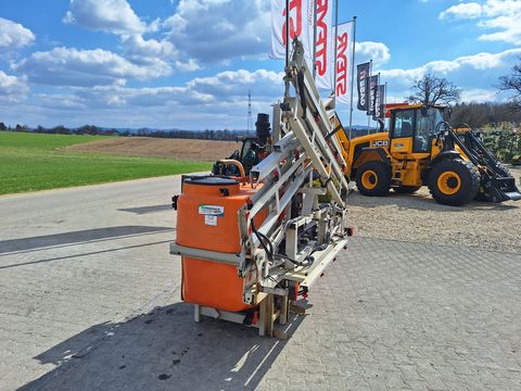 Jessernigg A 800 mit 12m hydraulisch klapppbaren Spritzgest