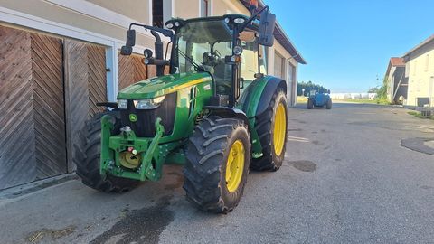 John Deere 5090R