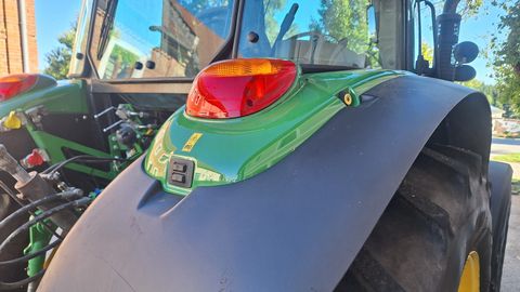 John Deere 5090R