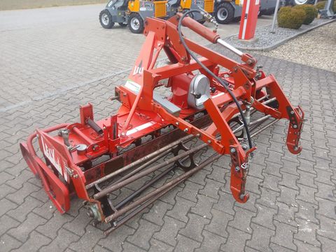 Lely Terra 250 mit hydr. Anbauteilen
