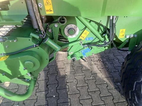 Krone Comprima V 150 XC